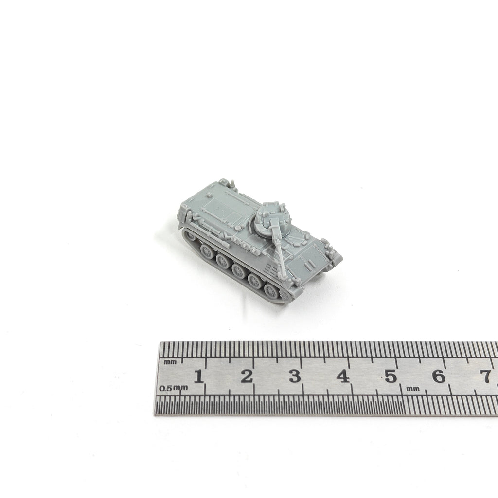 1/144 Scale 4K 4FA-G2 Armored Personnel Carrier Model kits