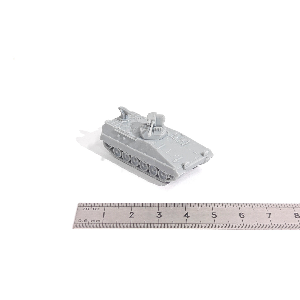 1/144 Scale Marder infantry fighting vehicle Unpainted Miniatures Reisn Model Kits