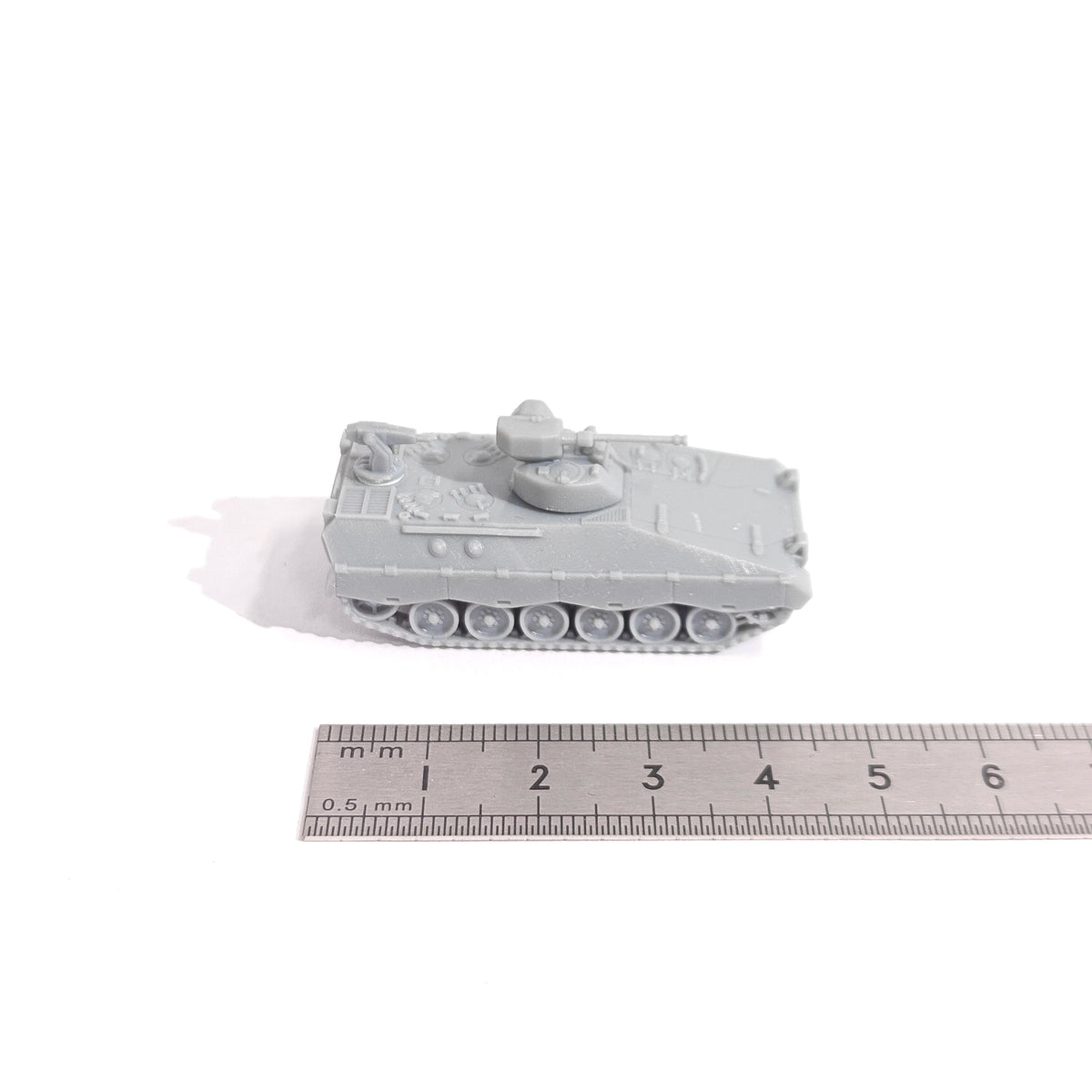 1/144 Scale Marder infantry fighting vehicle Unpainted Miniatures Reisn Model Kits