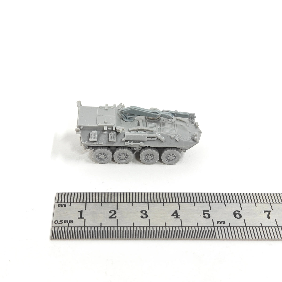 1/144 Scale Light Armored Vehicle - Recovery (LAV-R) Model kits