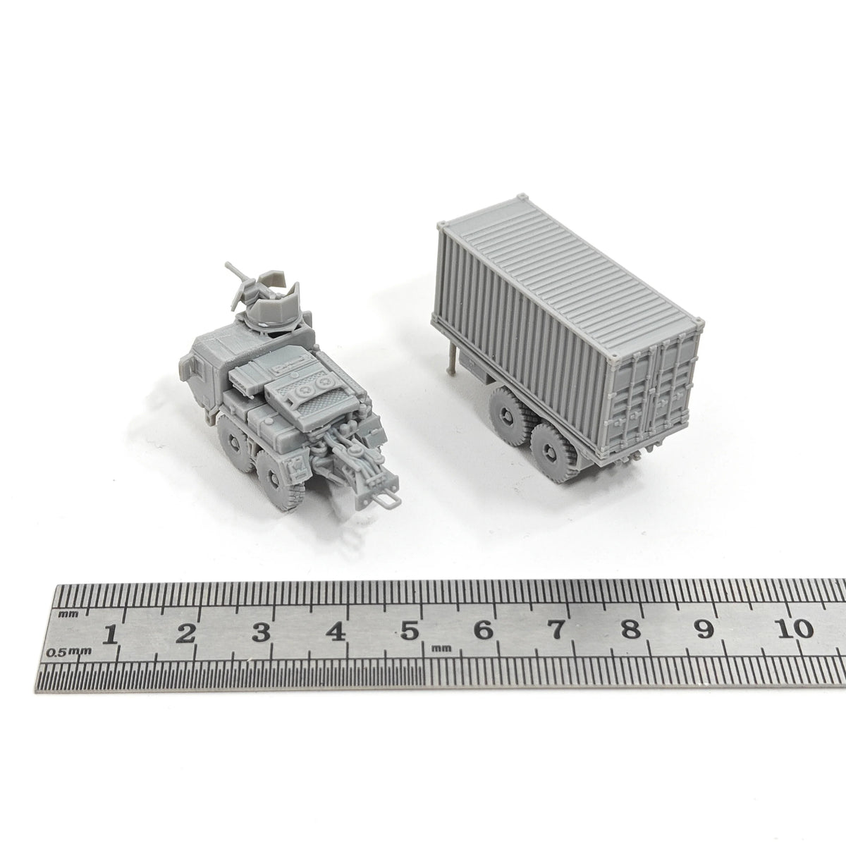 1/144 Scale M977 Heavy Expanded Mobility Tactical Truck Model kits