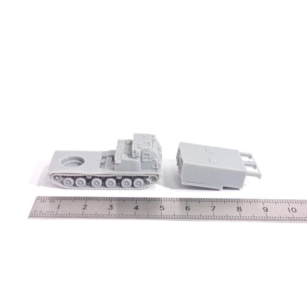 1/144 Scale M270 Multiple Launch Rocket System Unpainted Miniatures Reisn Model Kits