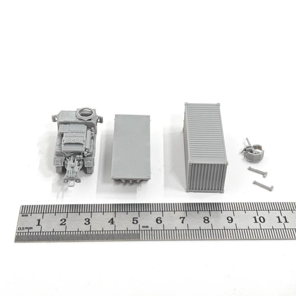 1/144 Scale M977 Heavy Expanded Mobility Tactical Truck Model kits