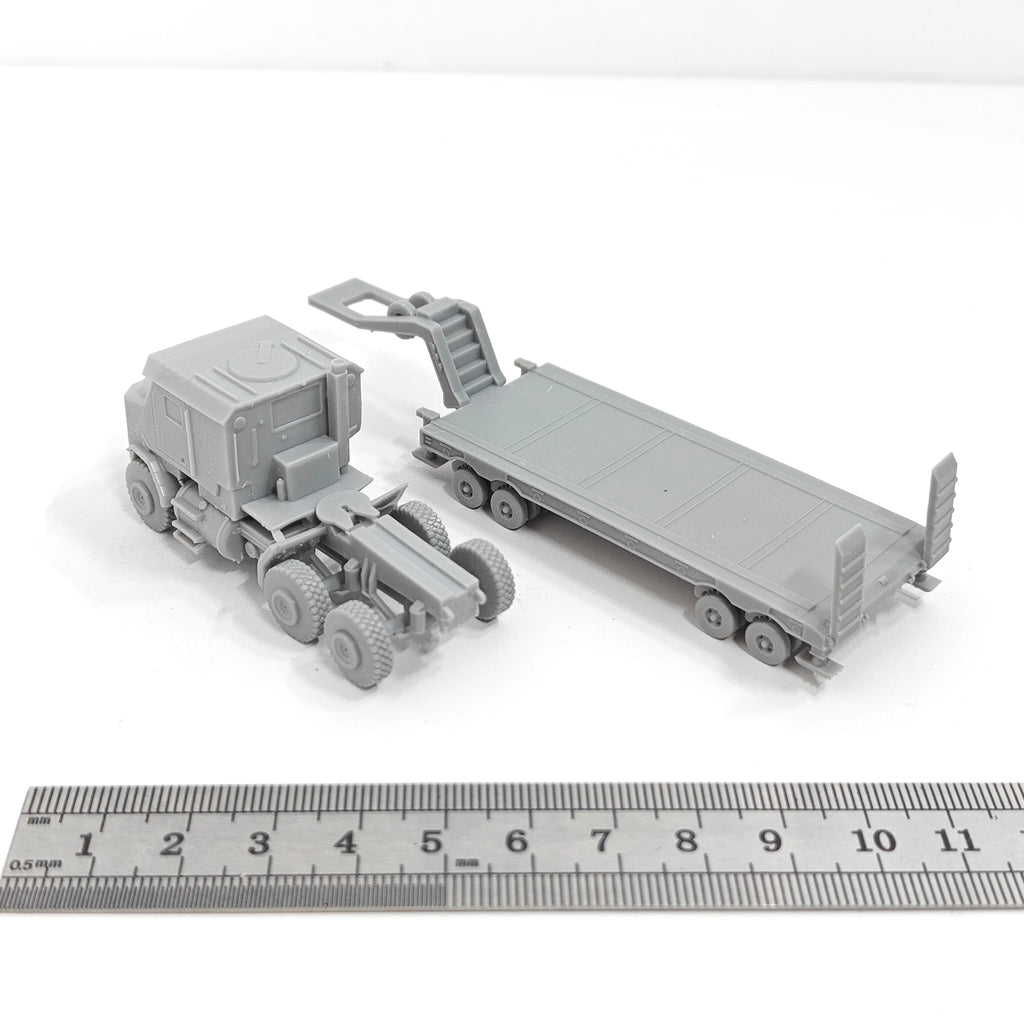 1/144 Scale Oshkosh M1070 Global 6X6 HET Model kits