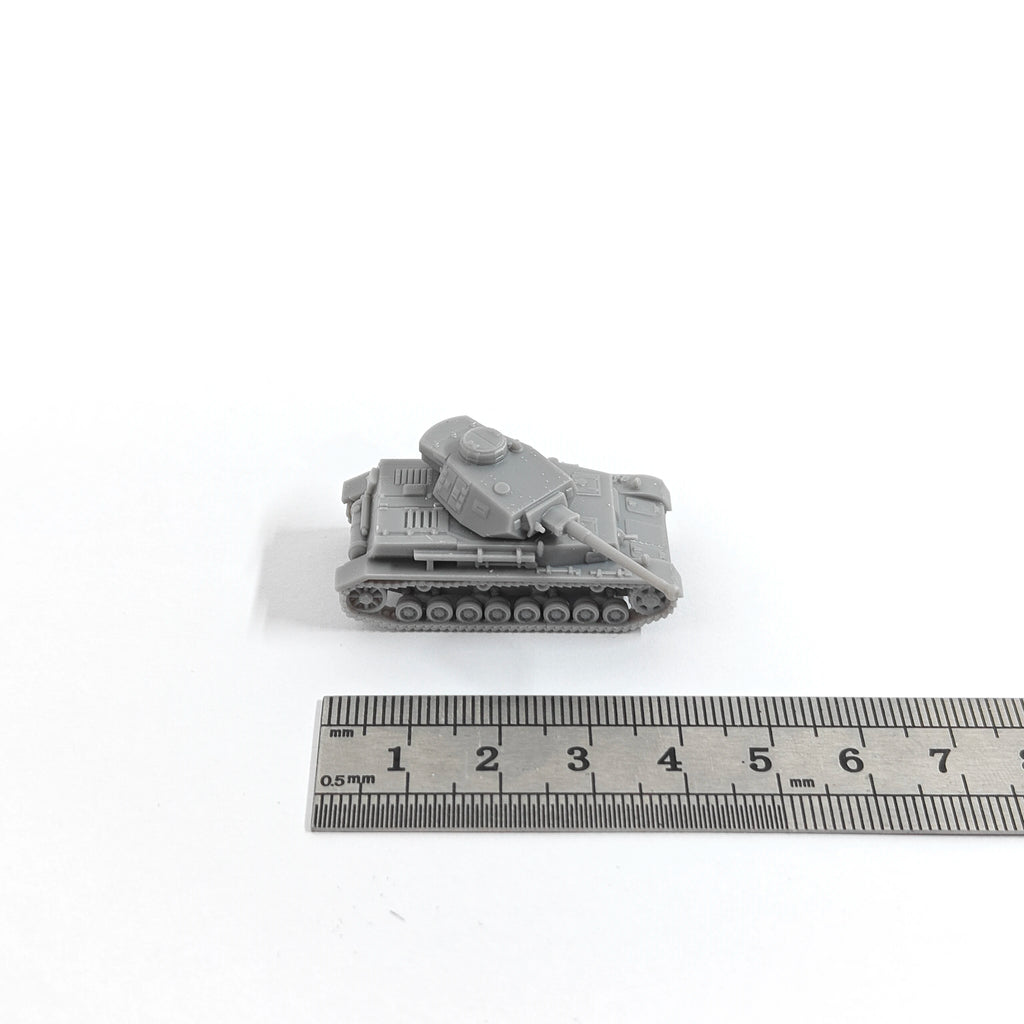 1/144 Scale Panzer IV Ausf.F2 Tank model kits