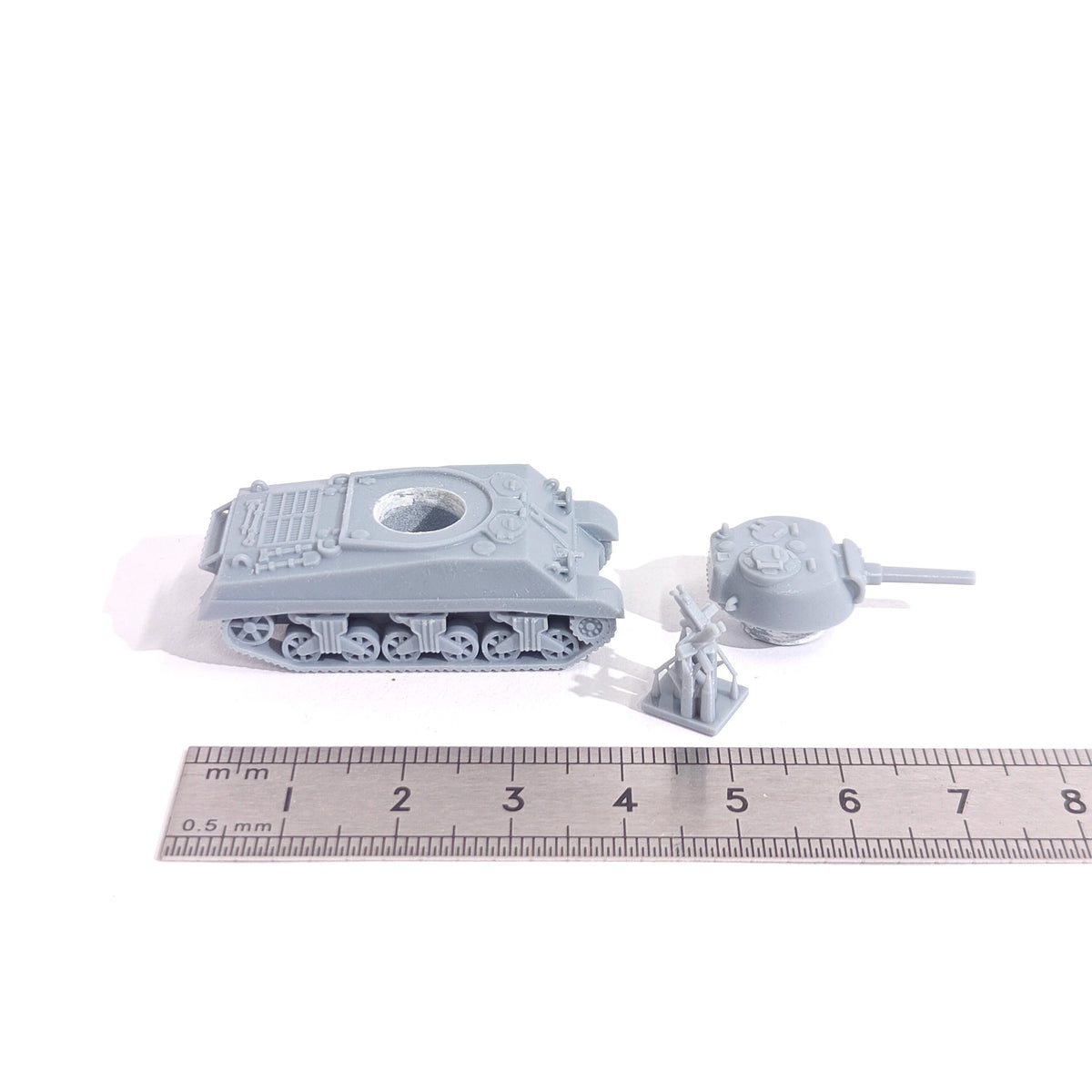 1/144 Scale M4 105mm sherman tank Unpainted Miniatures Reisn Model Kits