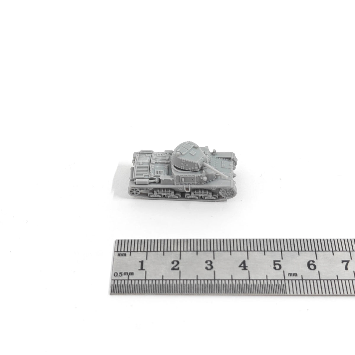 1/144 Scale M15/42 Medium Tank Model kits unpainted miniatures