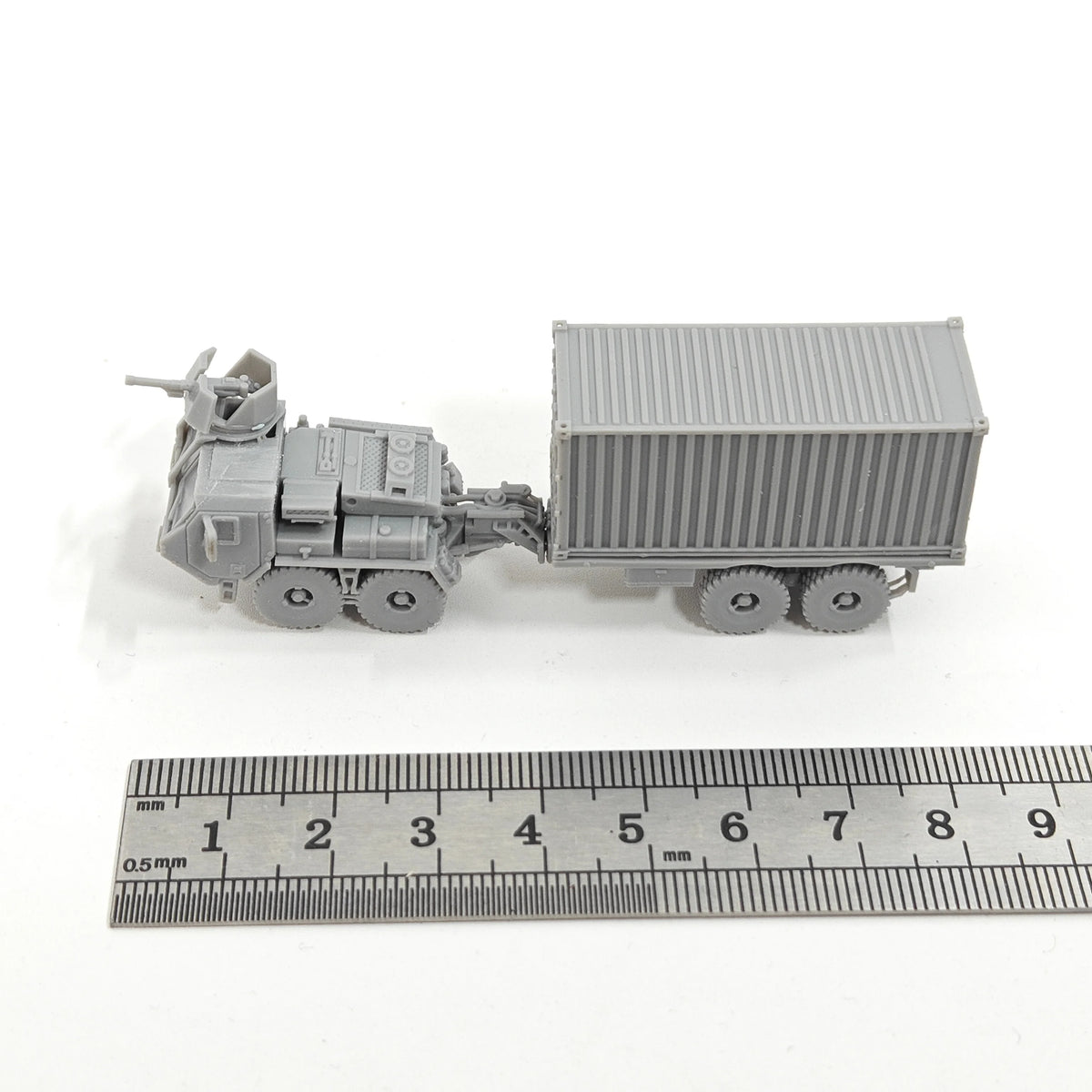 1/144 Scale M977 Heavy Expanded Mobility Tactical Truck Model kits