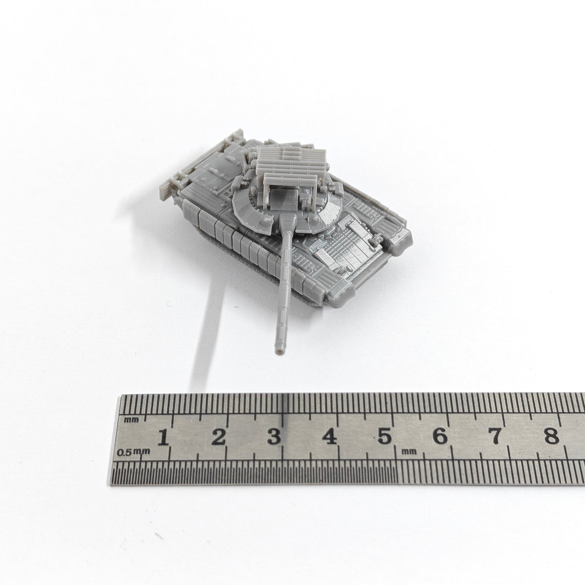 1/144 scale up-armoured T-80BVM Main Battle Tank model kits